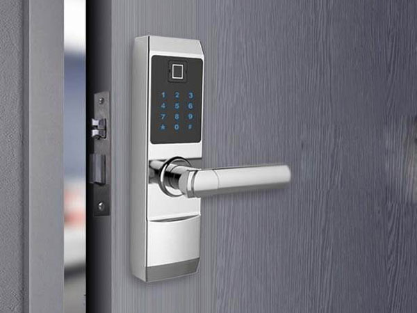 新会24小时上门开锁公司