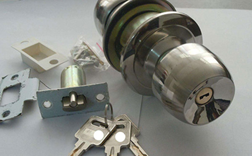 新会24小时上门开锁公司